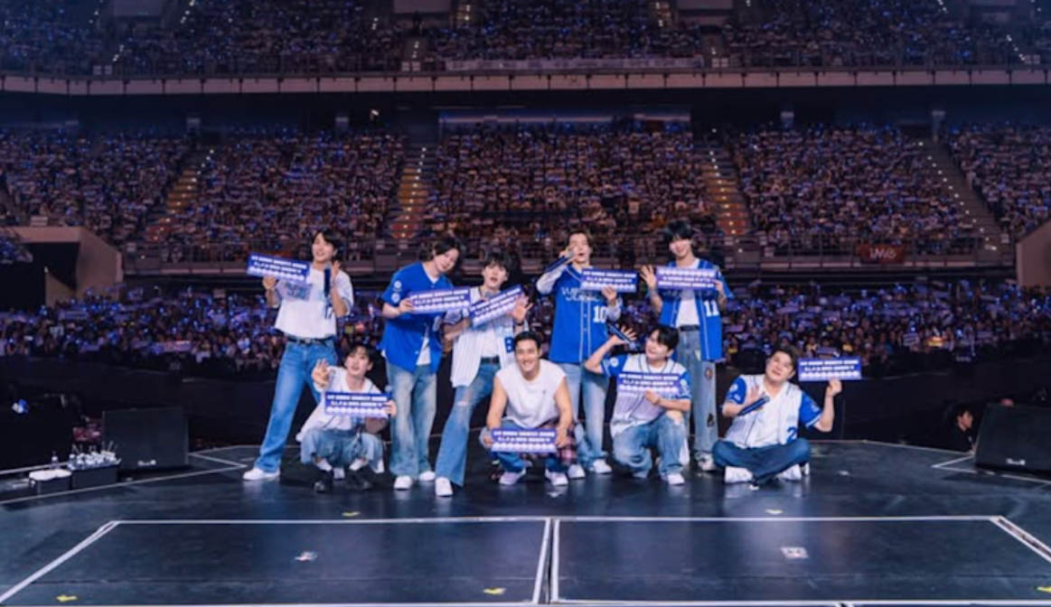 Super Junior首爾演唱會，因護欄倒塌造成歌迷跌落。（圖／翻攝Super Junior IG）
